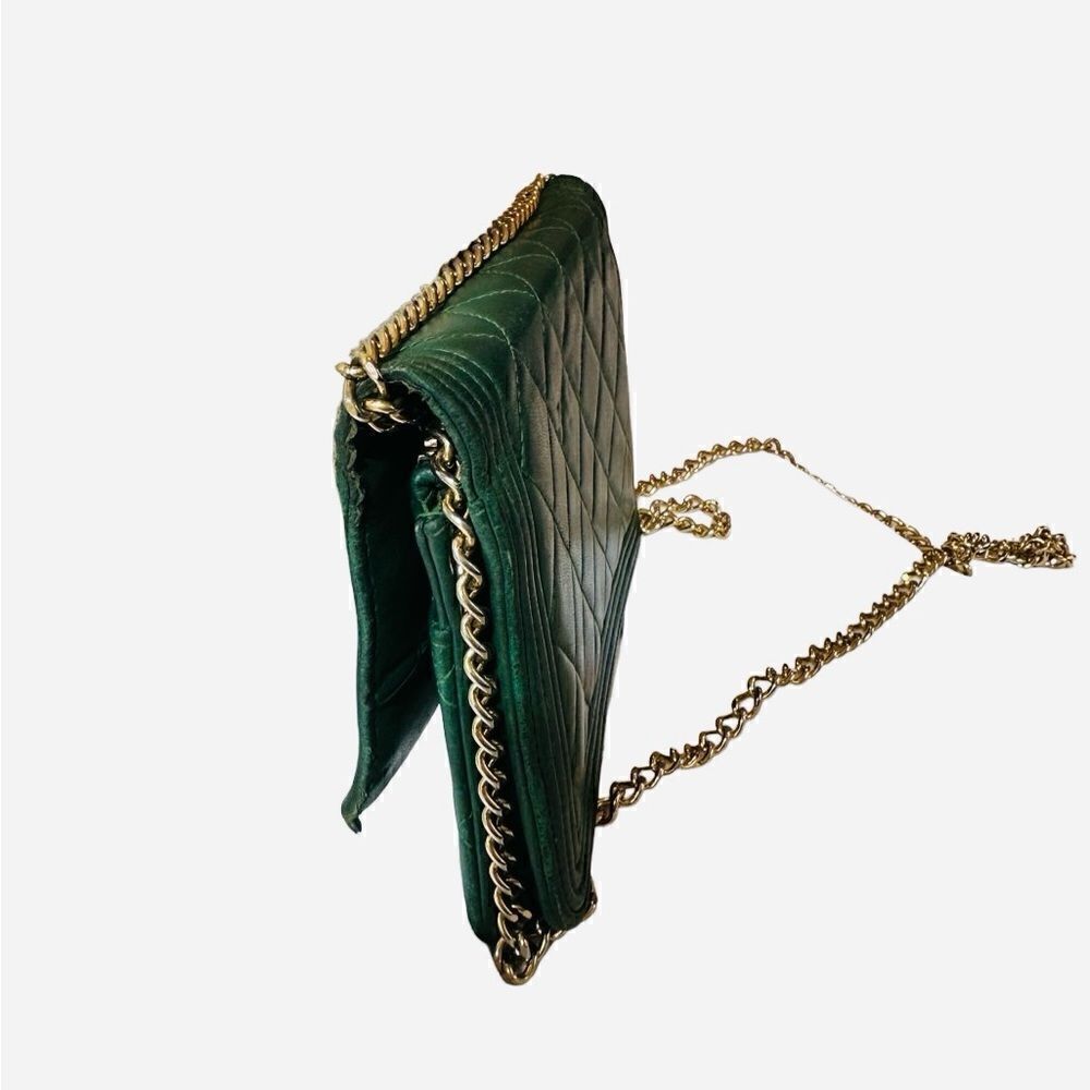 Chanel green boy gold logo mini bag with gold strap - Picture 13 of 15